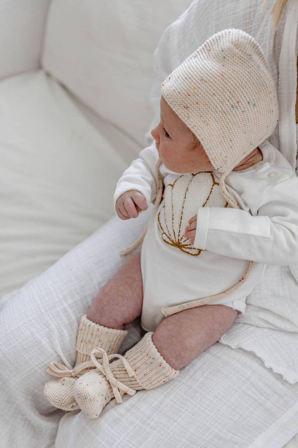 WOVEN KIDS - Newborn Booties | Oat